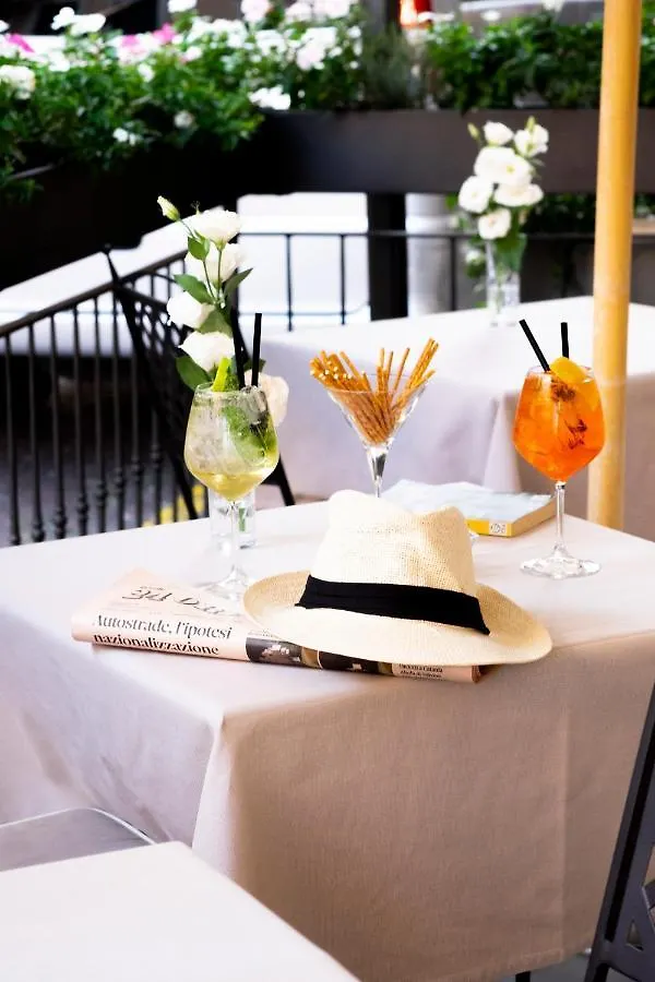 Hotel Accademia Verona 4*,
