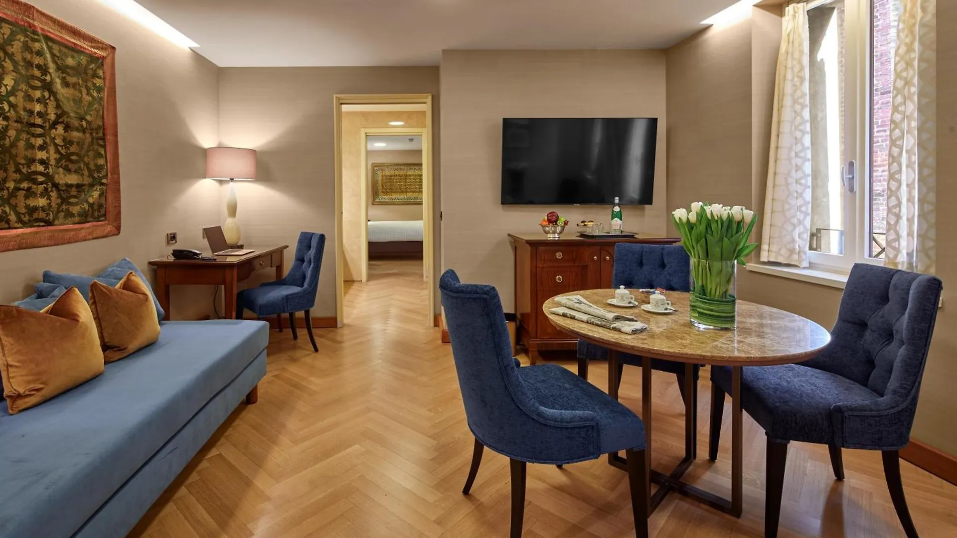 Hotel Accademia Verona 4*,