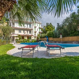 https://hotel-garden-alassio.hotelitalianriviera.com