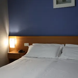 Otel Garda, Affi