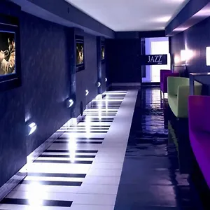 http://hotel-gio-wine-e-jazz-area.hotels-perugia.com