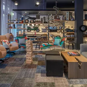 Moxy Stratford 4* London